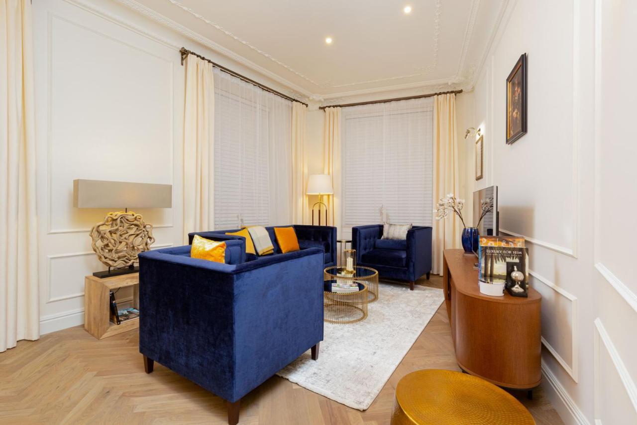 Royal Apartment Kopernika By Renters Prestige Варшава Екстериор снимка