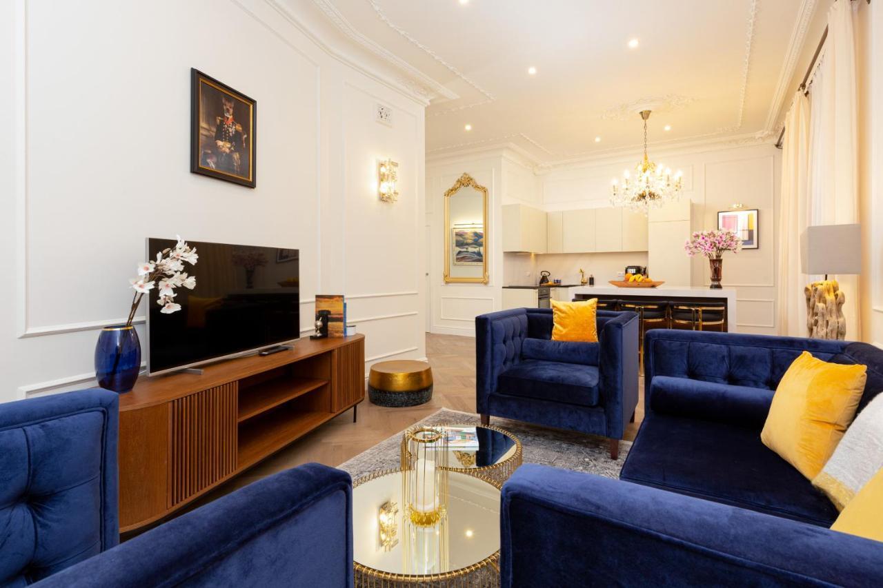 Royal Apartment Kopernika By Renters Prestige Варшава Екстериор снимка